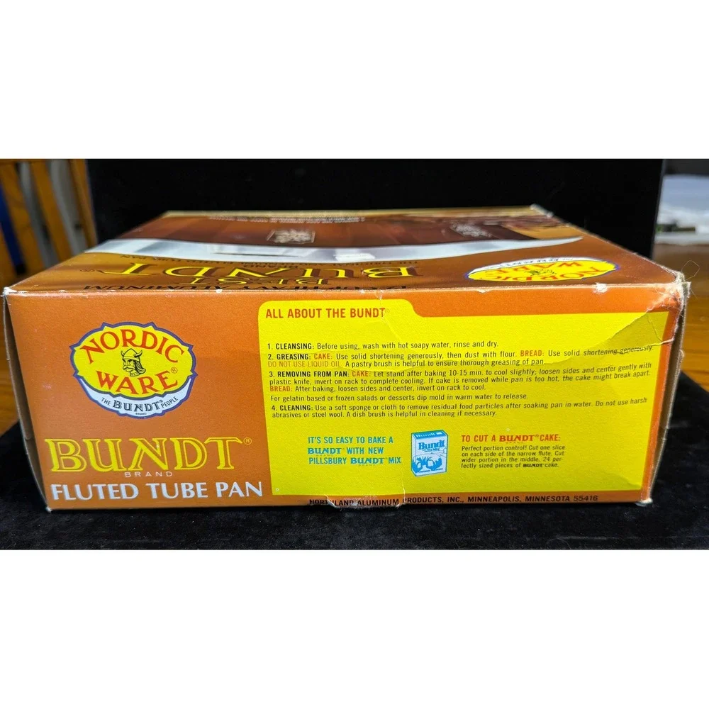 Nordic Ware Best Bundt Fluted Tube Pan-12 Cup, Poppy Orange, Cast Aluminum w/BOX